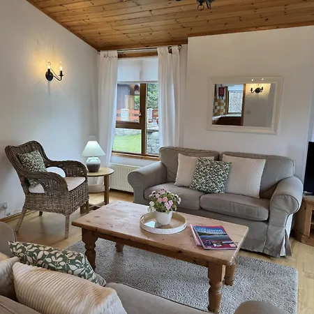 Walled Garden Lodges Loch Lomond Balloch Exterior photo
