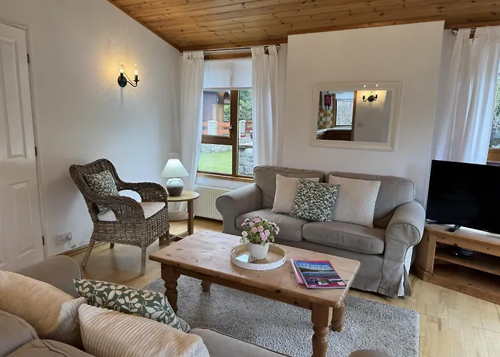 Walled Garden Lodges Loch Lomond
